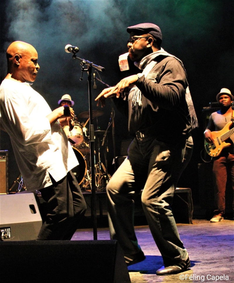 Salimo Muhamad live. Féling Capela