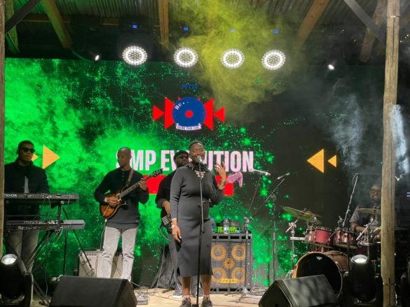 SMP Evolution eleva a música moçambicana no Bushfire 2026 - Jornal Notícias